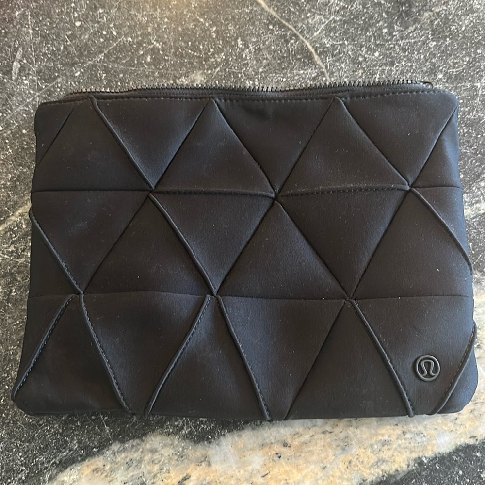LULULEMON Black Quilted Pouch 12x9